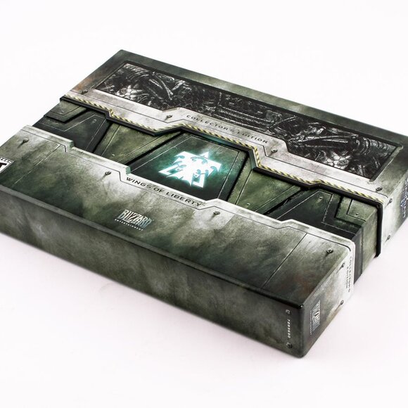 Blizzard Other - Starcraft 2: Wings of Liberty Collectors Edition NWT